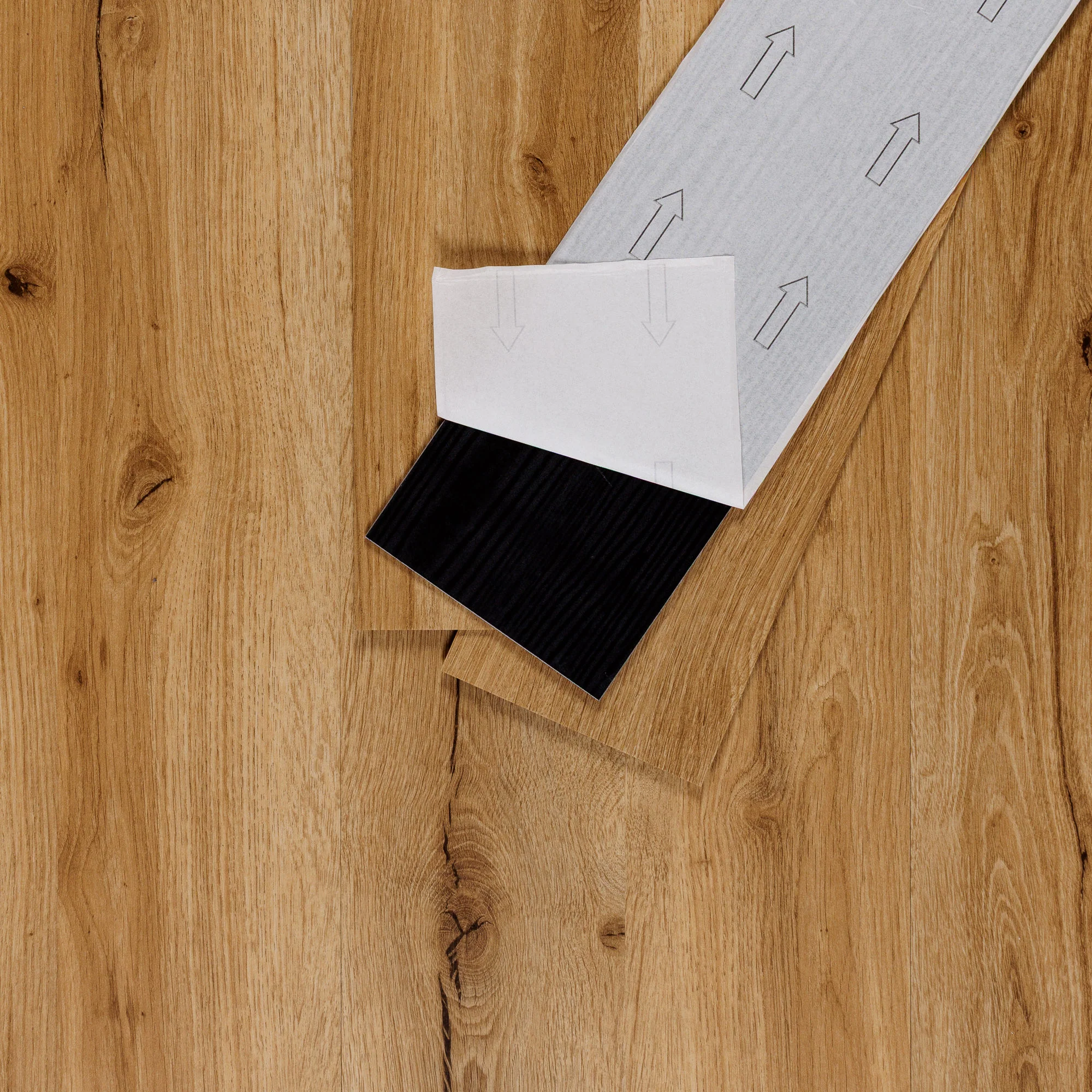 Lame souple PVC adhésive chêne 914,4 x 152,4 x 2,5 mm - Image 4